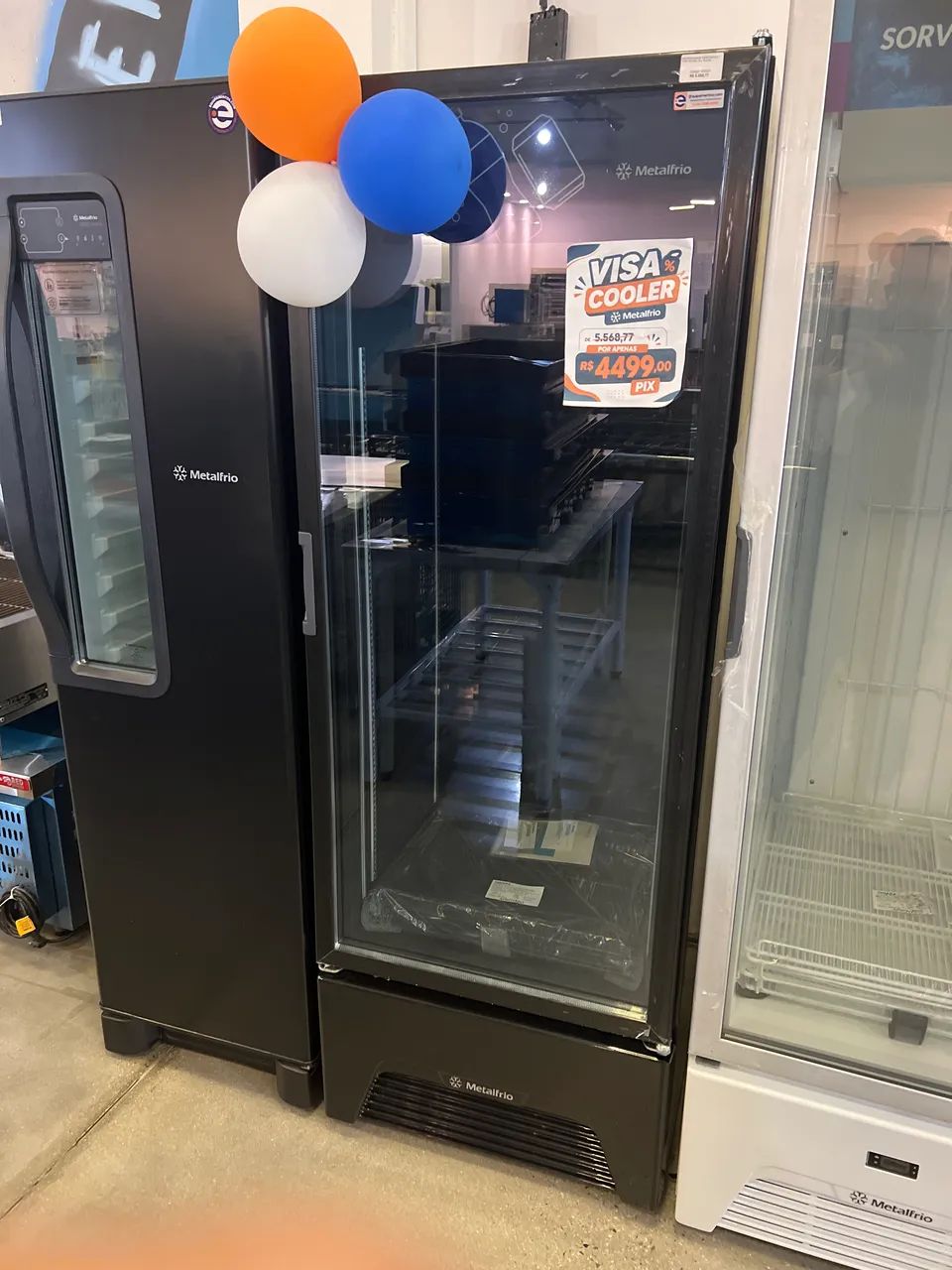 Expositor refrigerados - 400 litros - Metalfrio 
