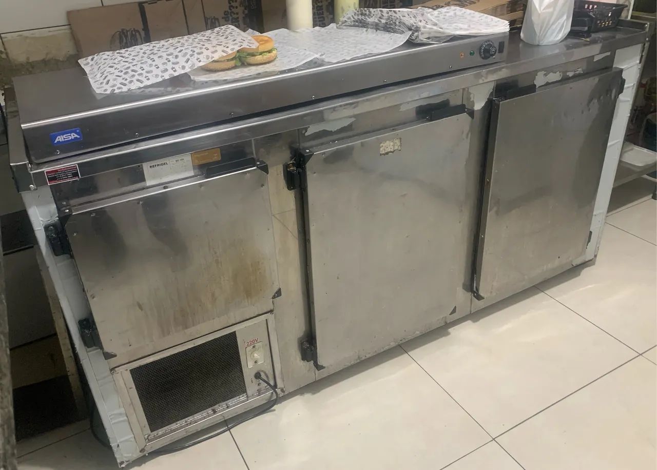 Balcão Refrigerado- marca Refrigel em Aço Inox  - Foto 2
