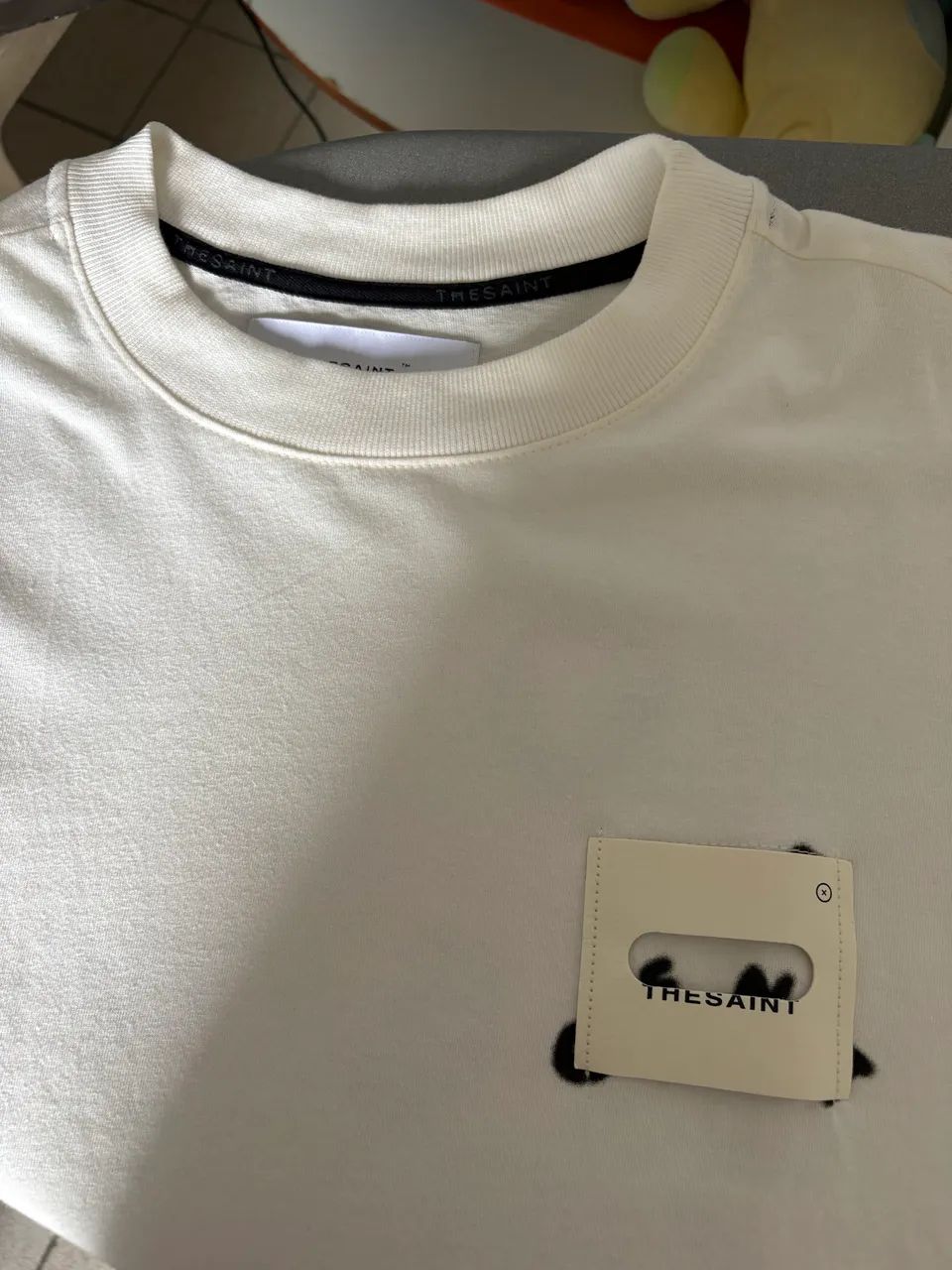 Camiseta Oversized lette - off white - The Saint - PP - Foto 3