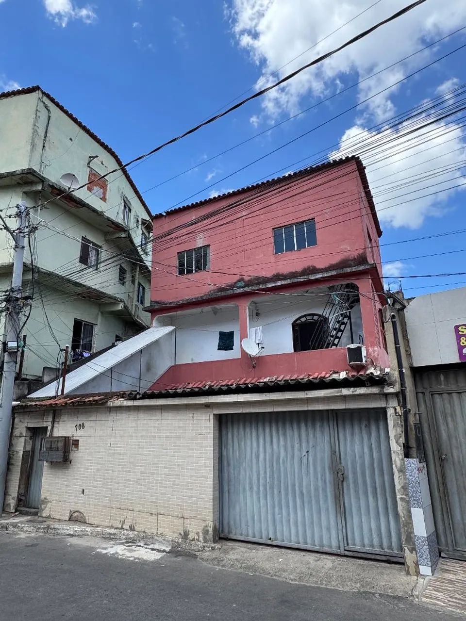 Vendo casa com 2 moradias 