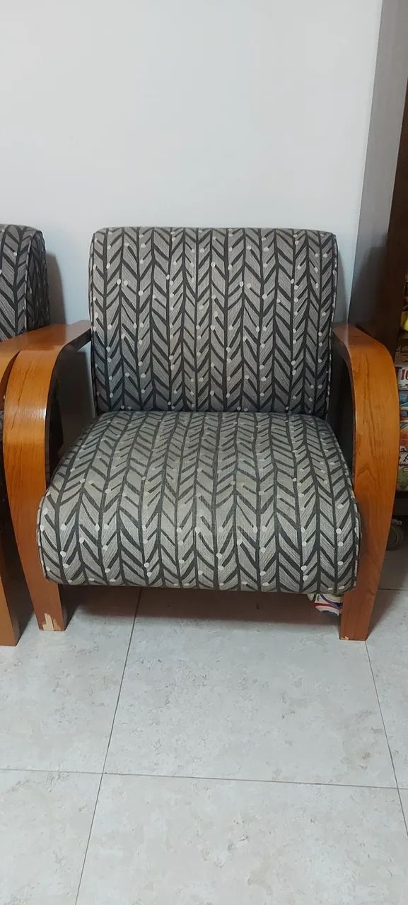 Poltronas Madeira Cinza - Fernando Jaeger - Foto 4
