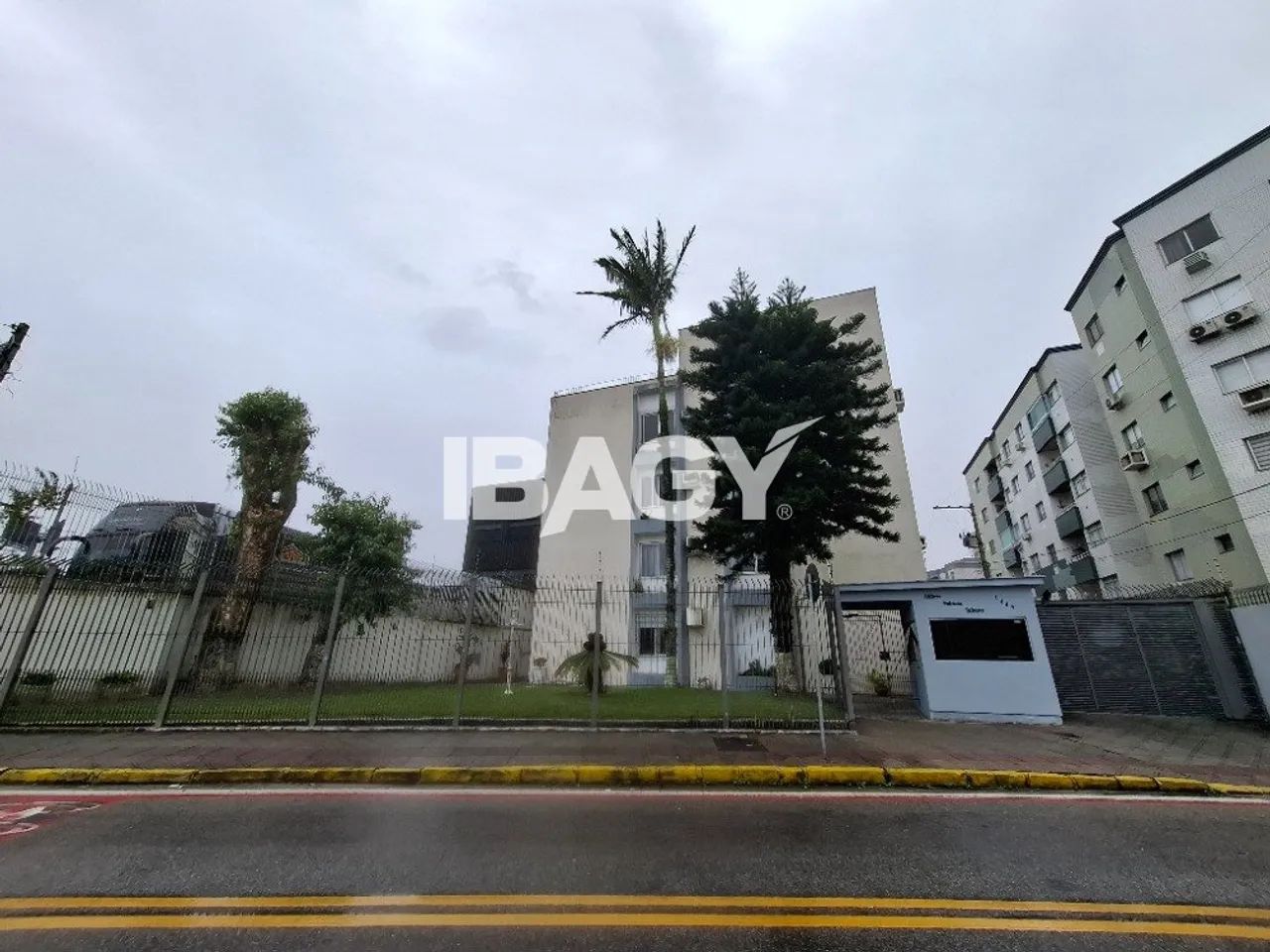 Excelente Apartamento 2 dormitório(s) em Abraão - Florianópolis - Foto 2