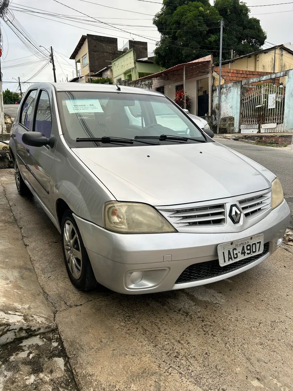 Renault Logan Expression Hi-flex 1.6 8V 4P 2009 - Foto 2
