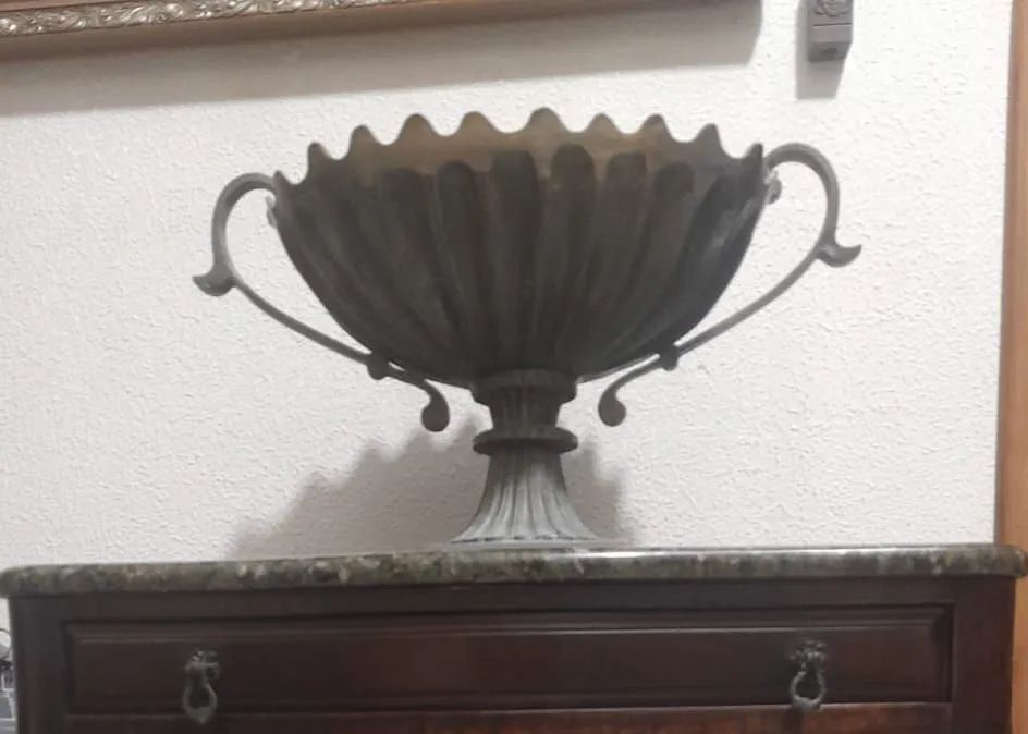 Antigo centro de mesa/fruteira em alumínio maciço  - Foto 2