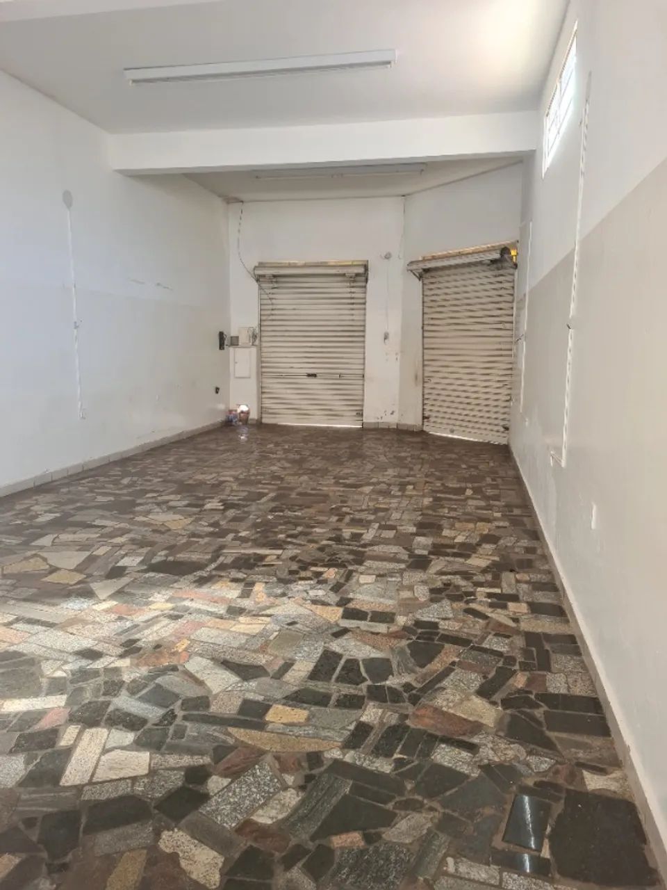 Prédio Comercial - Foto 4