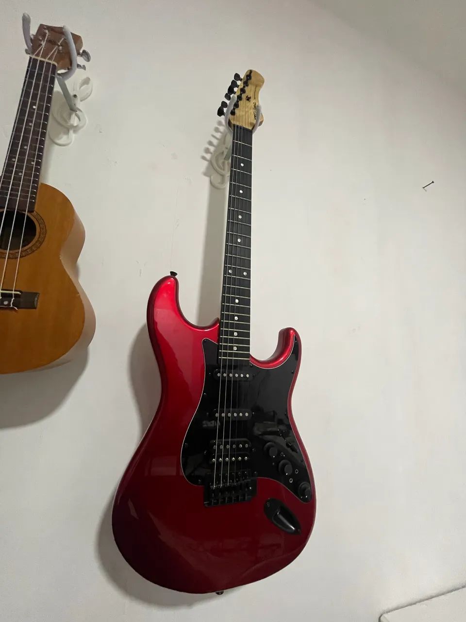 Guitarra Tagima sixmart 
