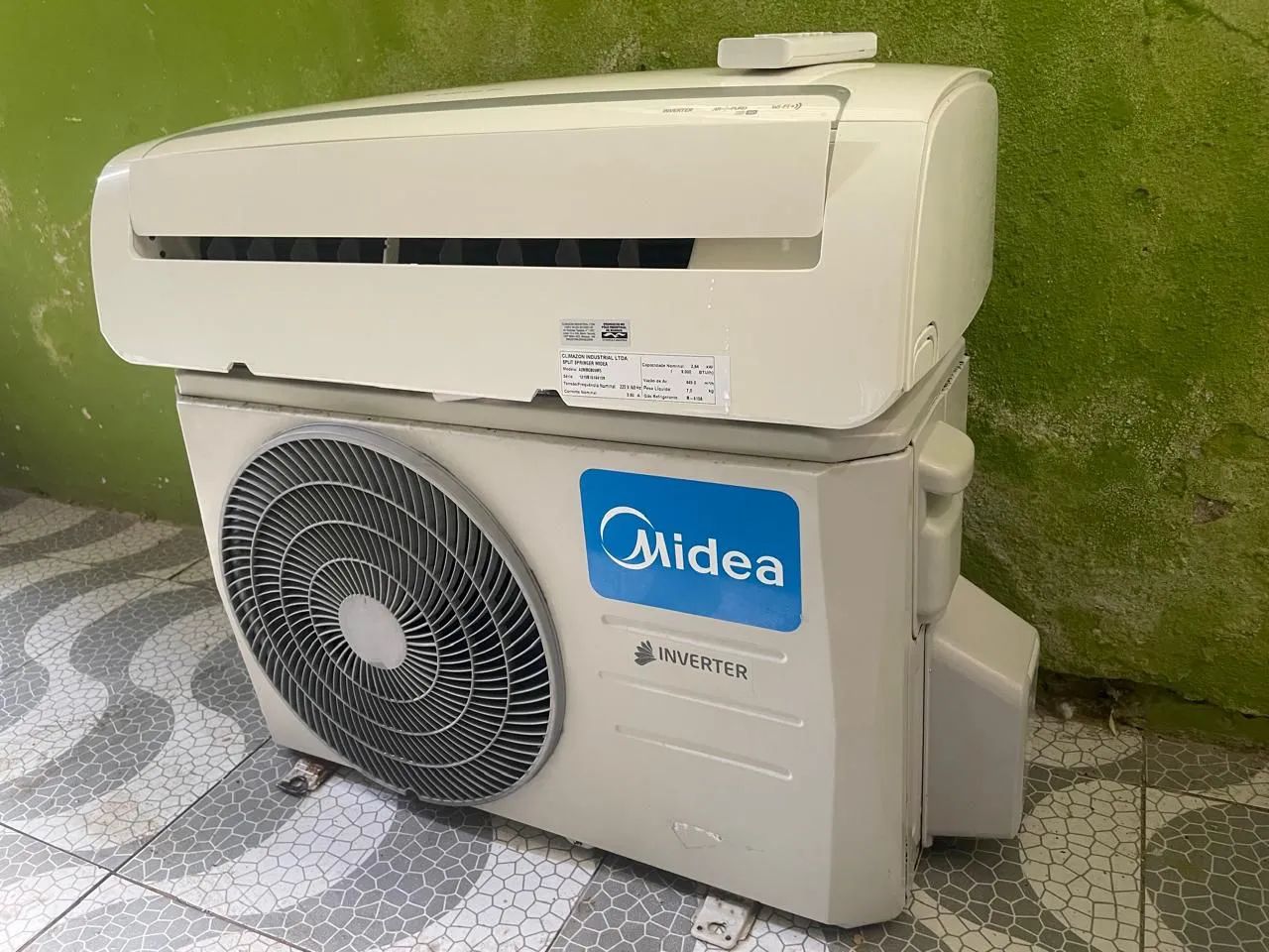 AR CONDICIONADO 9.000 BTUs 
