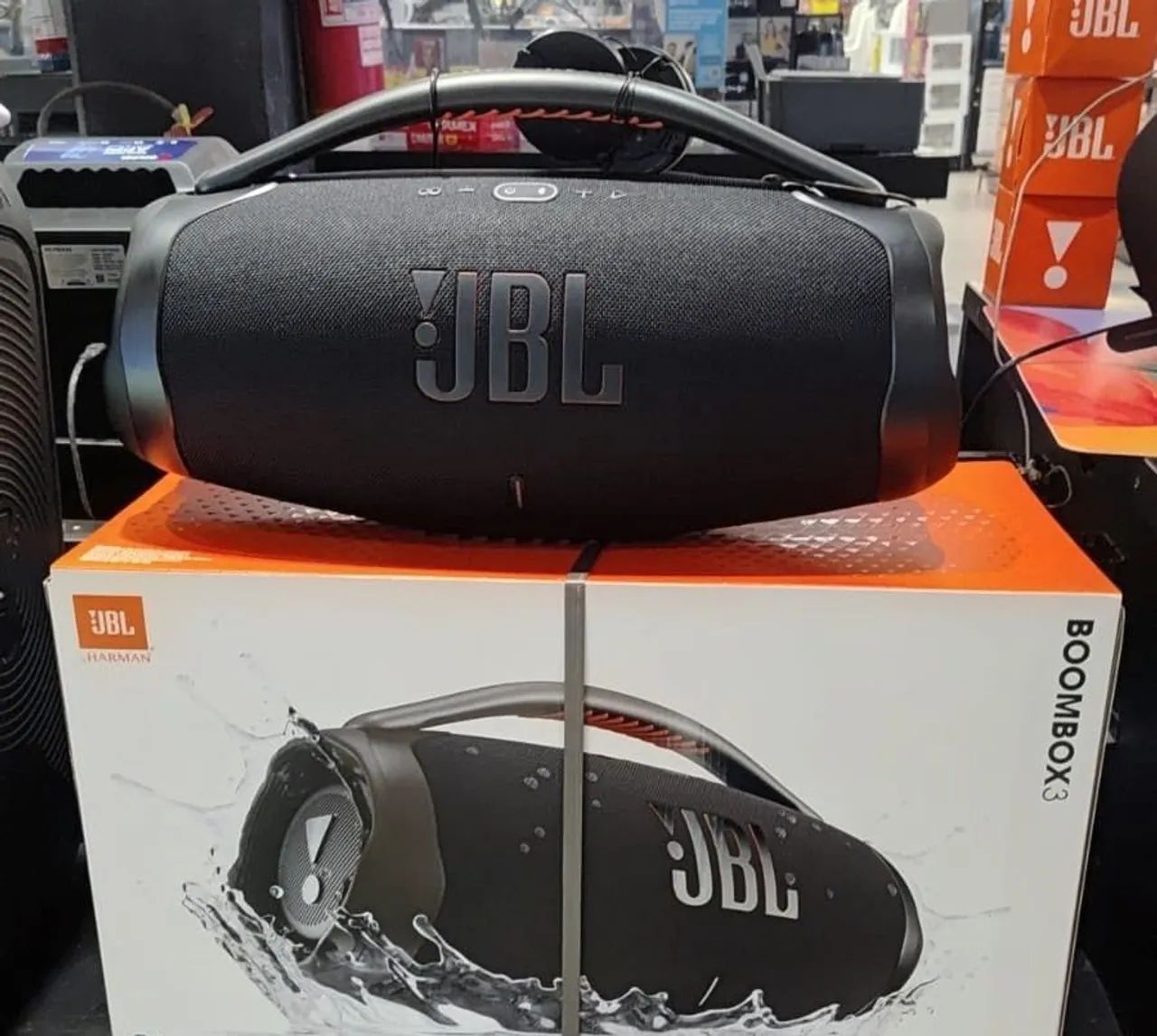 Caixa JBL BOombox 3 zero