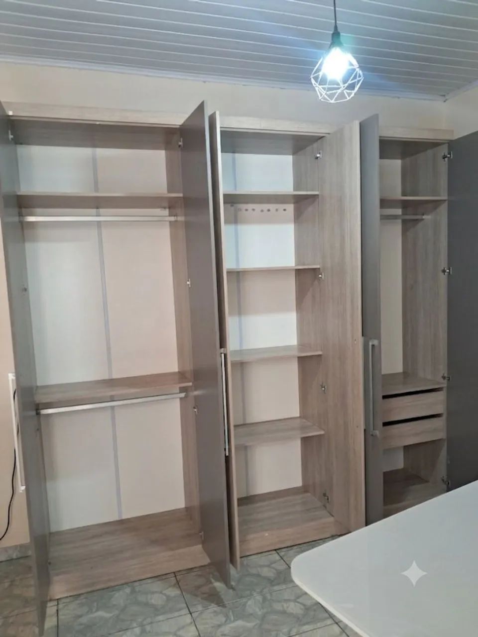 Guarda roupa 6 porta  - Foto 5
