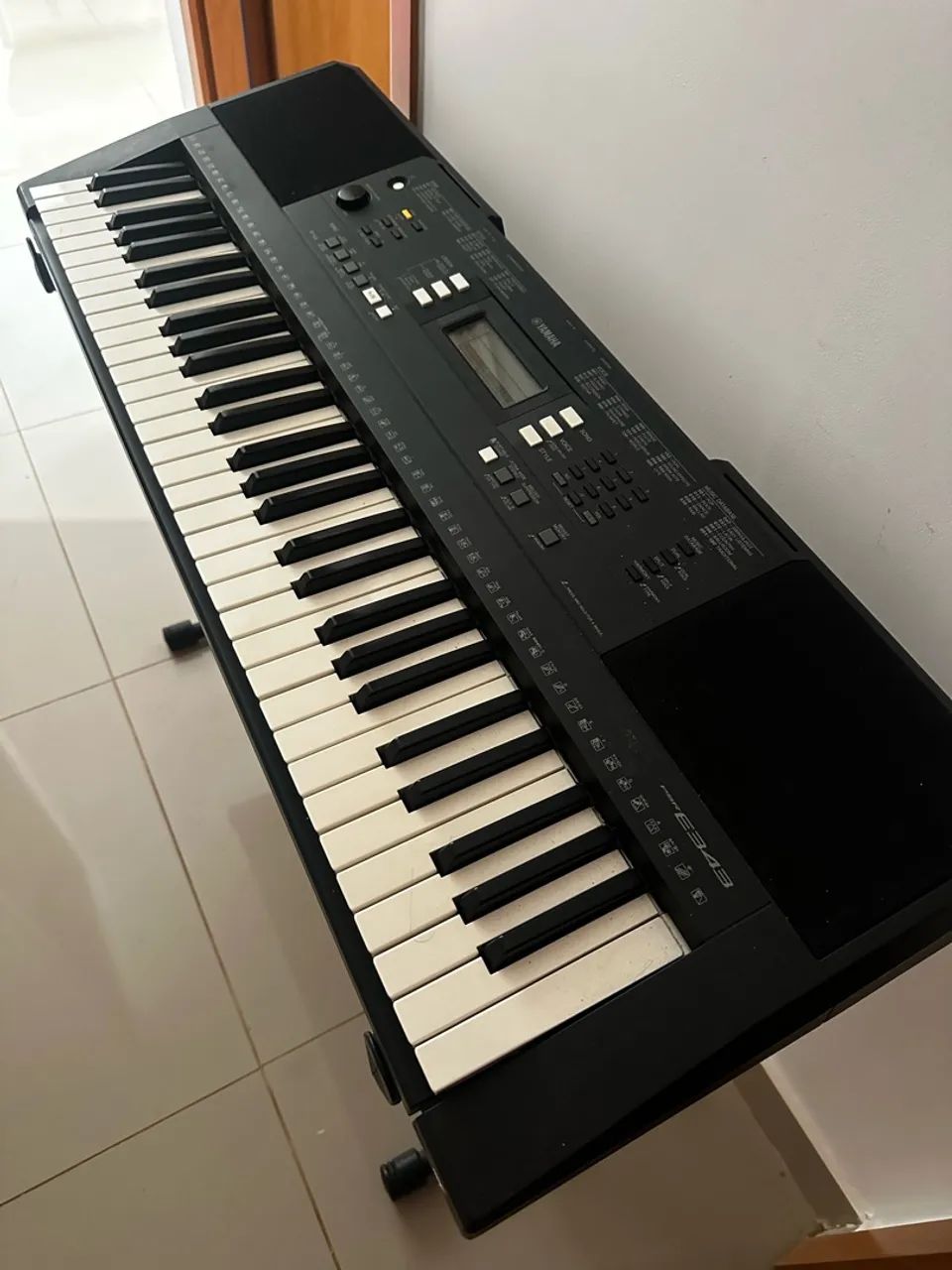 Teclado Psr E343