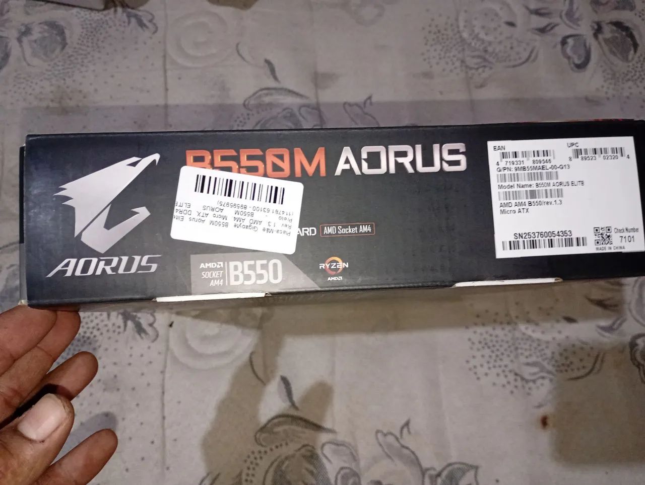 Placa mãe aorus elite b550m - Foto 3