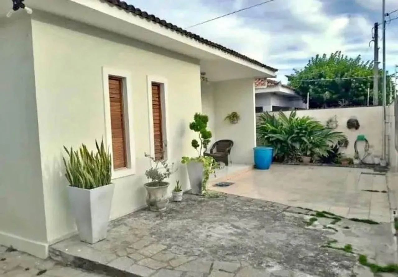Vende-se Casa no bairro Parque Dez
