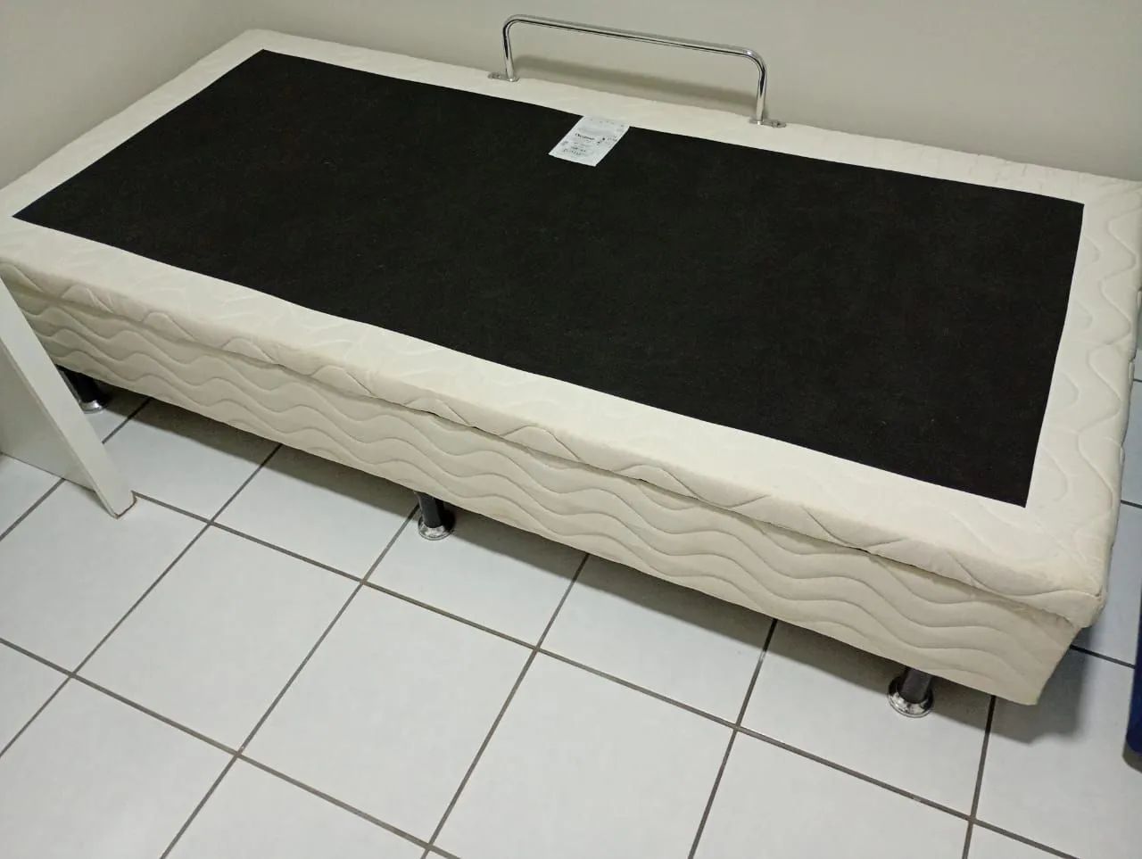 Cama de solteiro com baú  - Foto 3