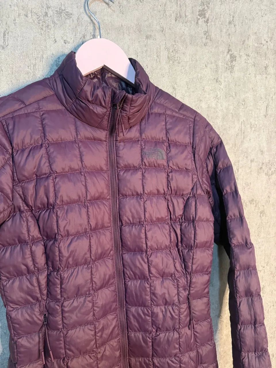 Jaqueta The North Face Thermoball roxa PP - Foto 2