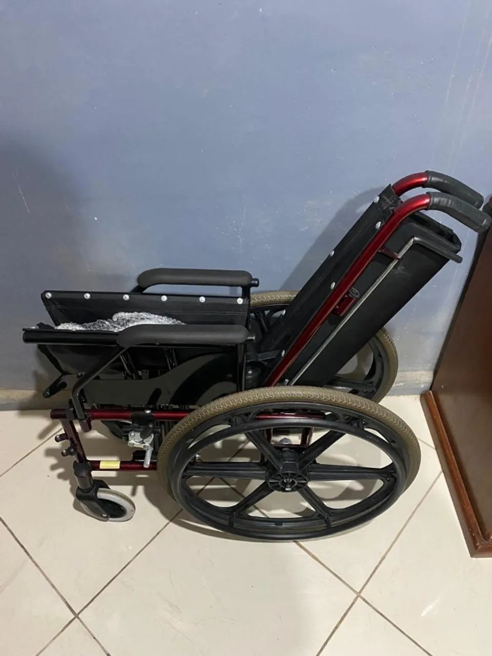 Cadeira de rodas - Foto 2