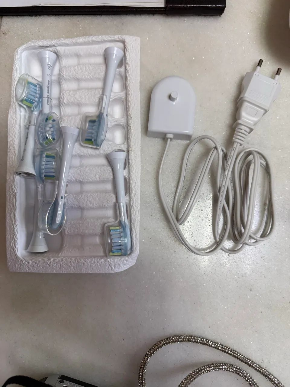 Escova de dente elétrica  - Foto 4