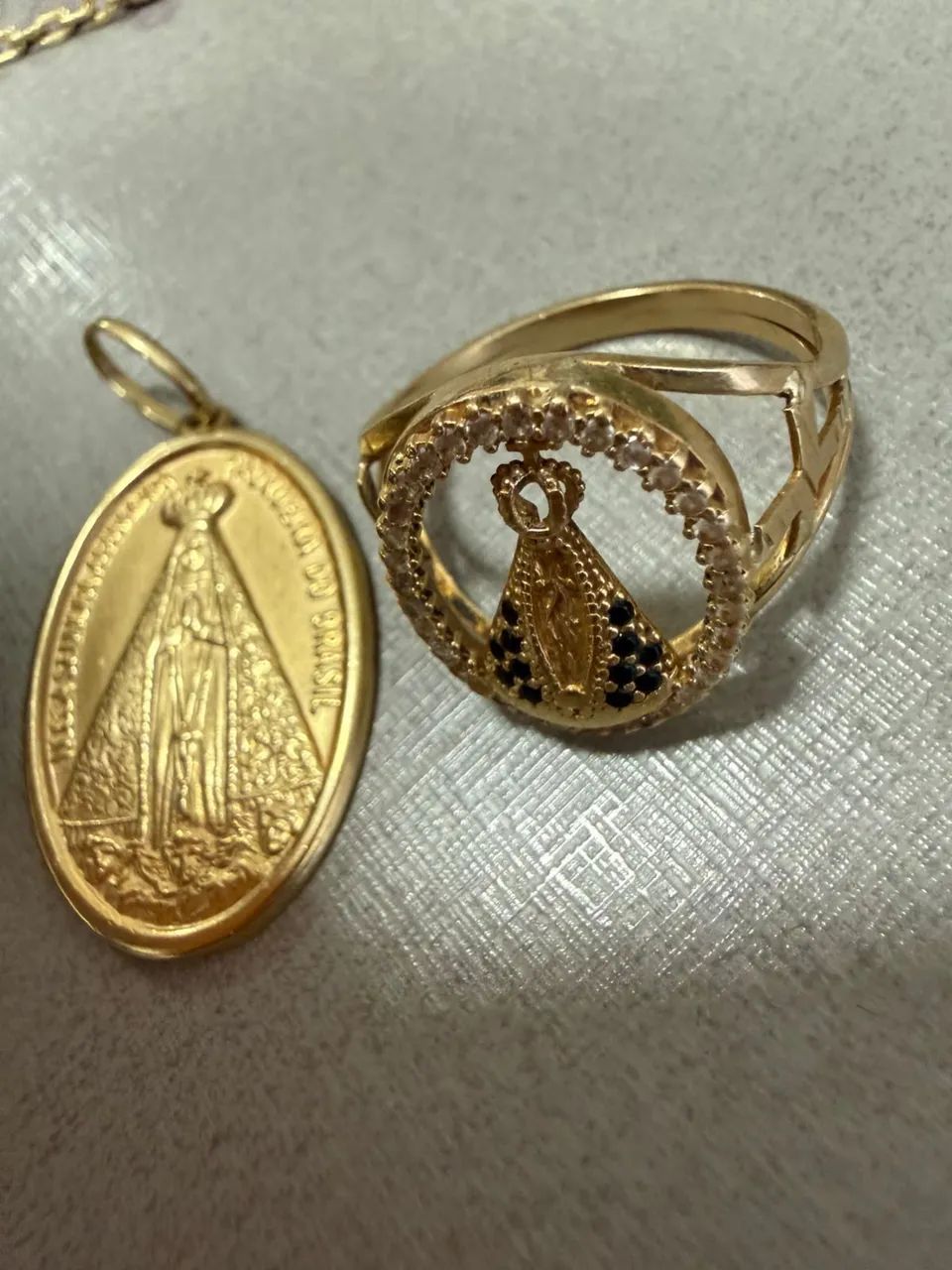 Pingente e Anel Nossa Senhora de ouro 18k procedência garantia eterna