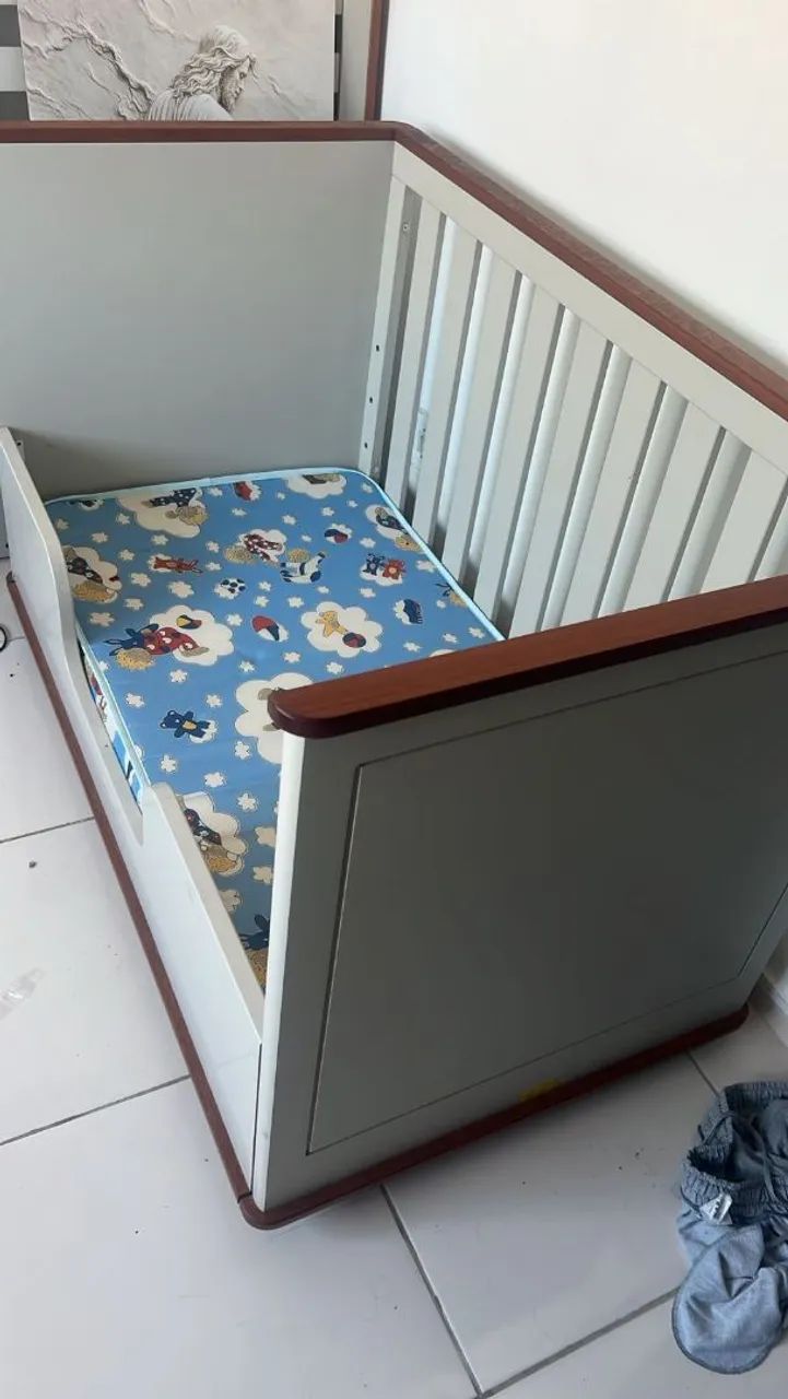 Berço Novo Laqueado com colchão