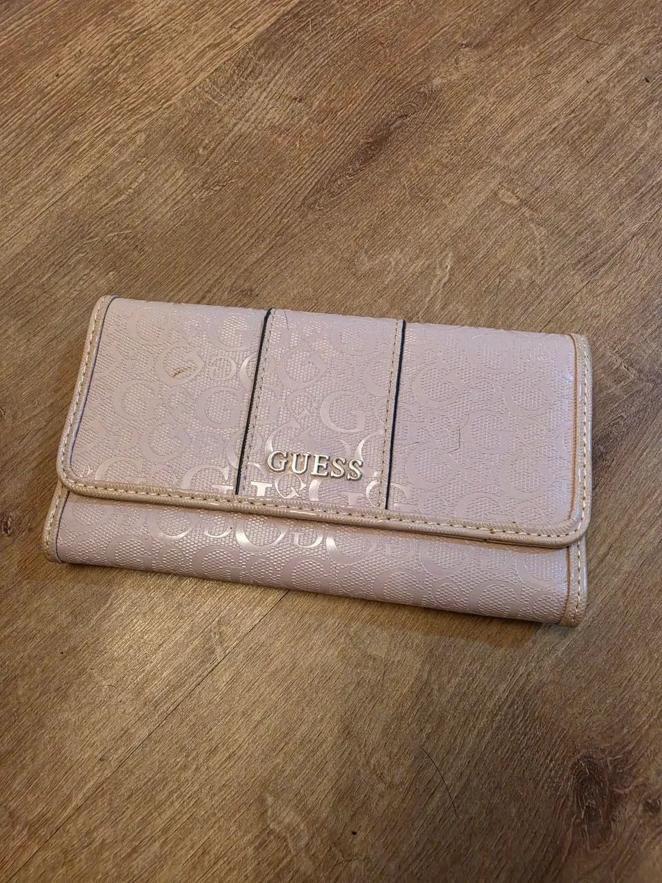 Carteira da Guess