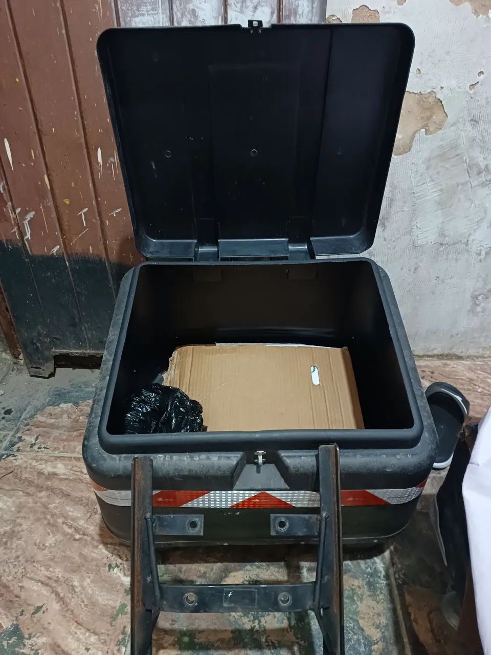 Baú 80 litros trilho da 160 