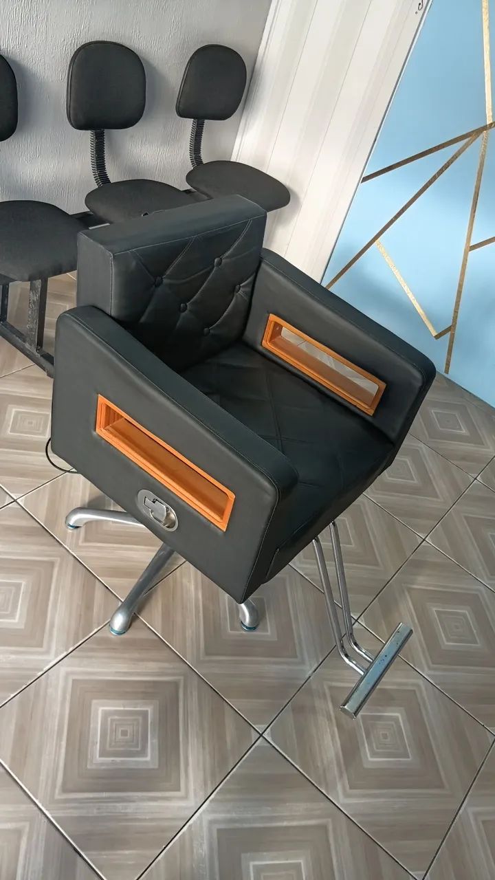 Cadeira Reclinavel e Hidráulica  - Foto 3