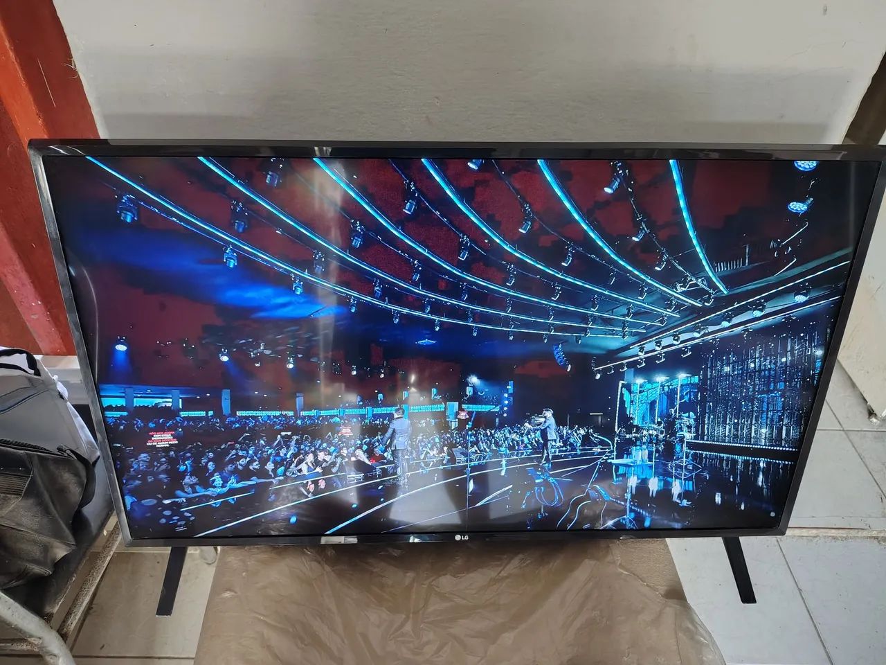 Tv 43 smart LG funcionando perfeitamente  - Foto 4