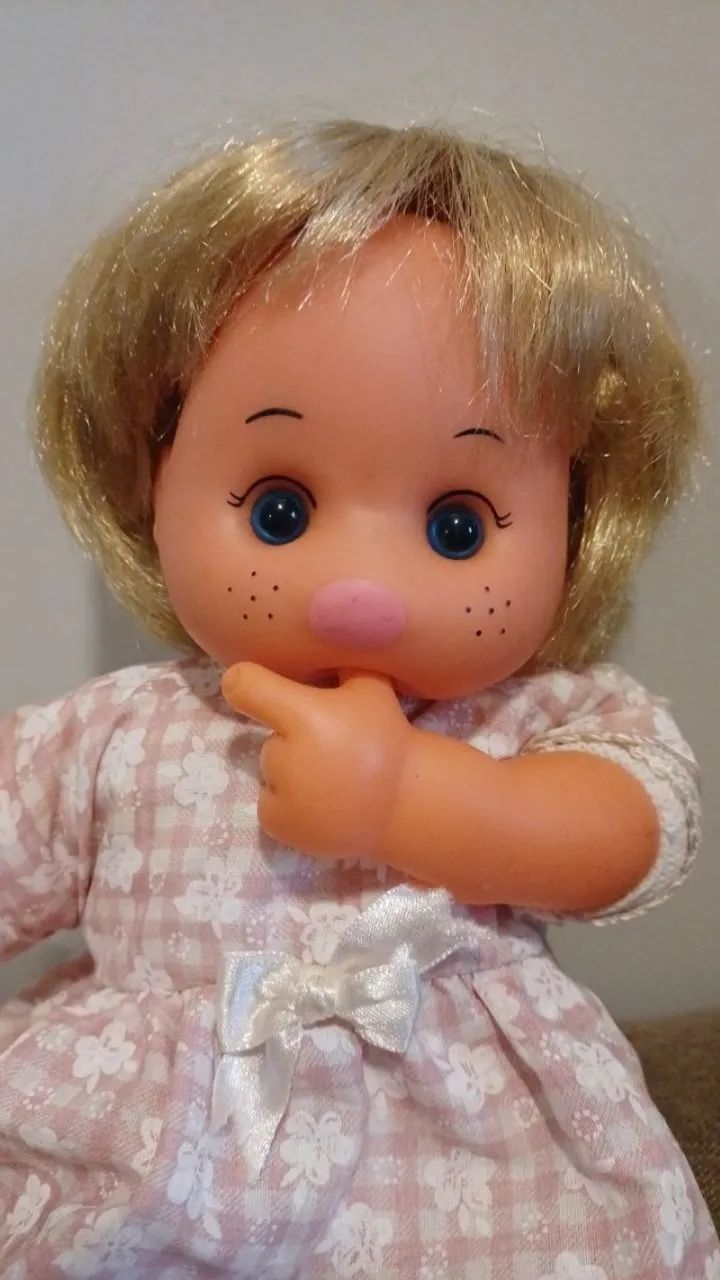 Boneca anos 80 Peteleco Chupa Dedo 30cm - Foto 2