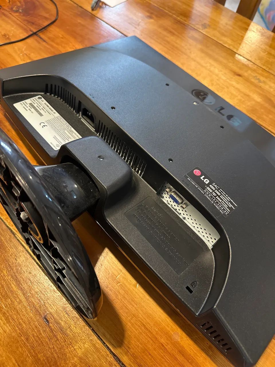 Monitor LCD 20 polegadas wide - Foto 4