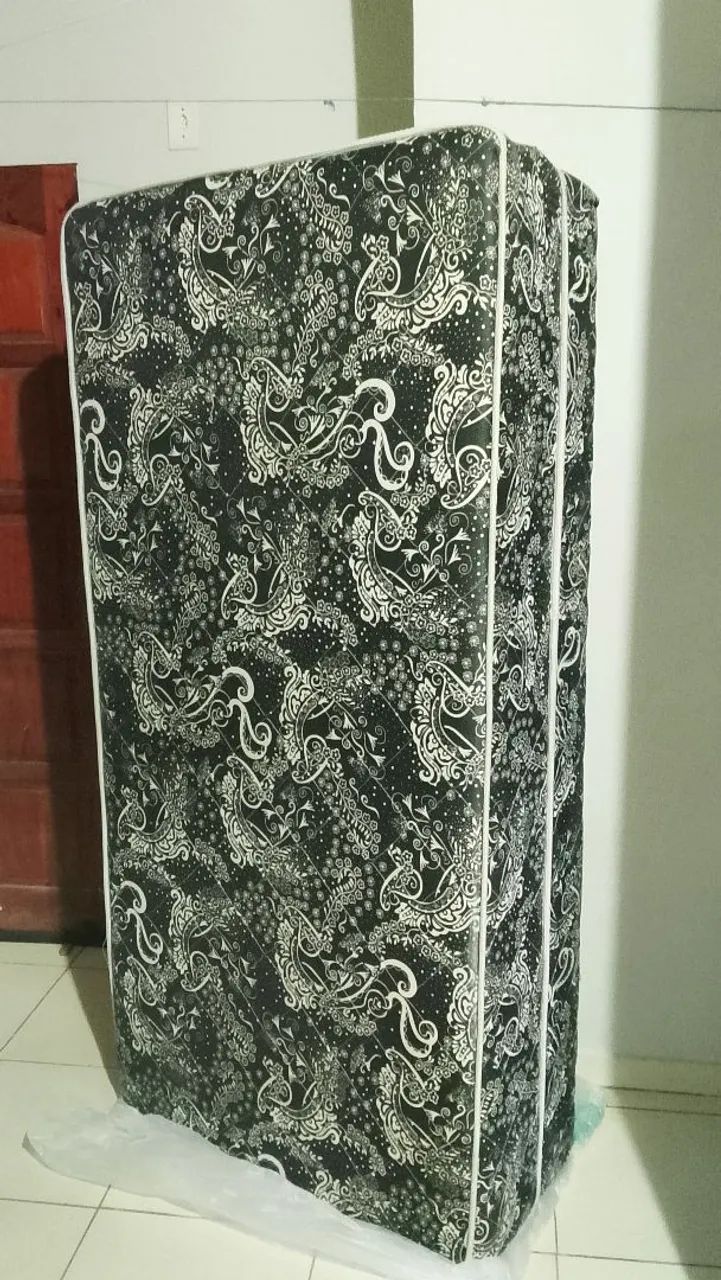 Cama de solteiro 