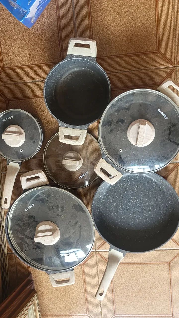 Panelas poucas vezes usadas 