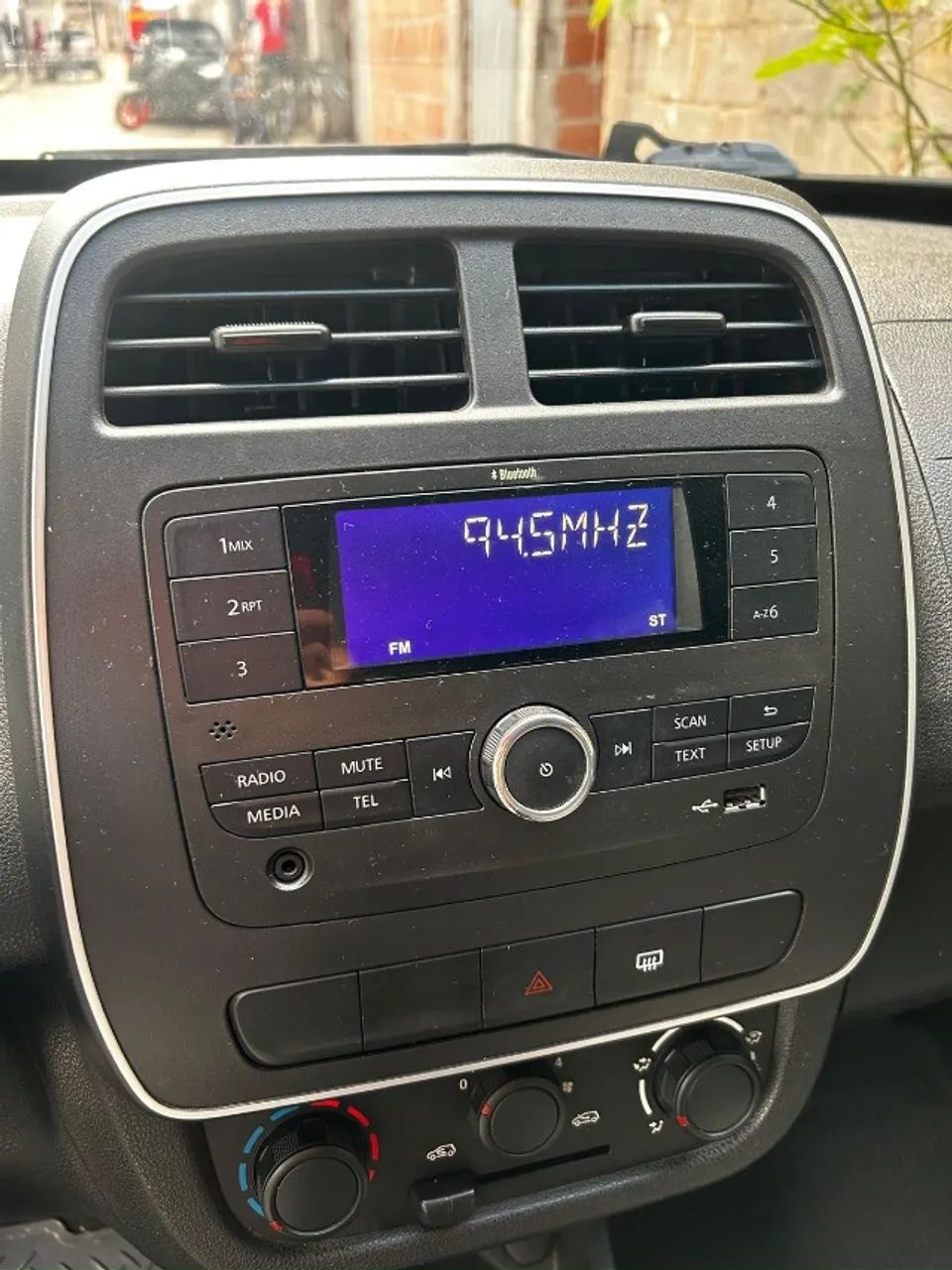 Renault Kwid KWID Life 1.0 Flex 12V 5p Mec. 2018