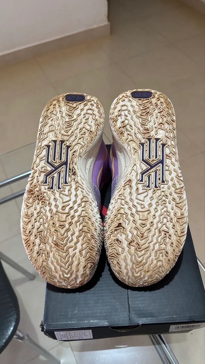 Kyrie 7 - Foto 2
