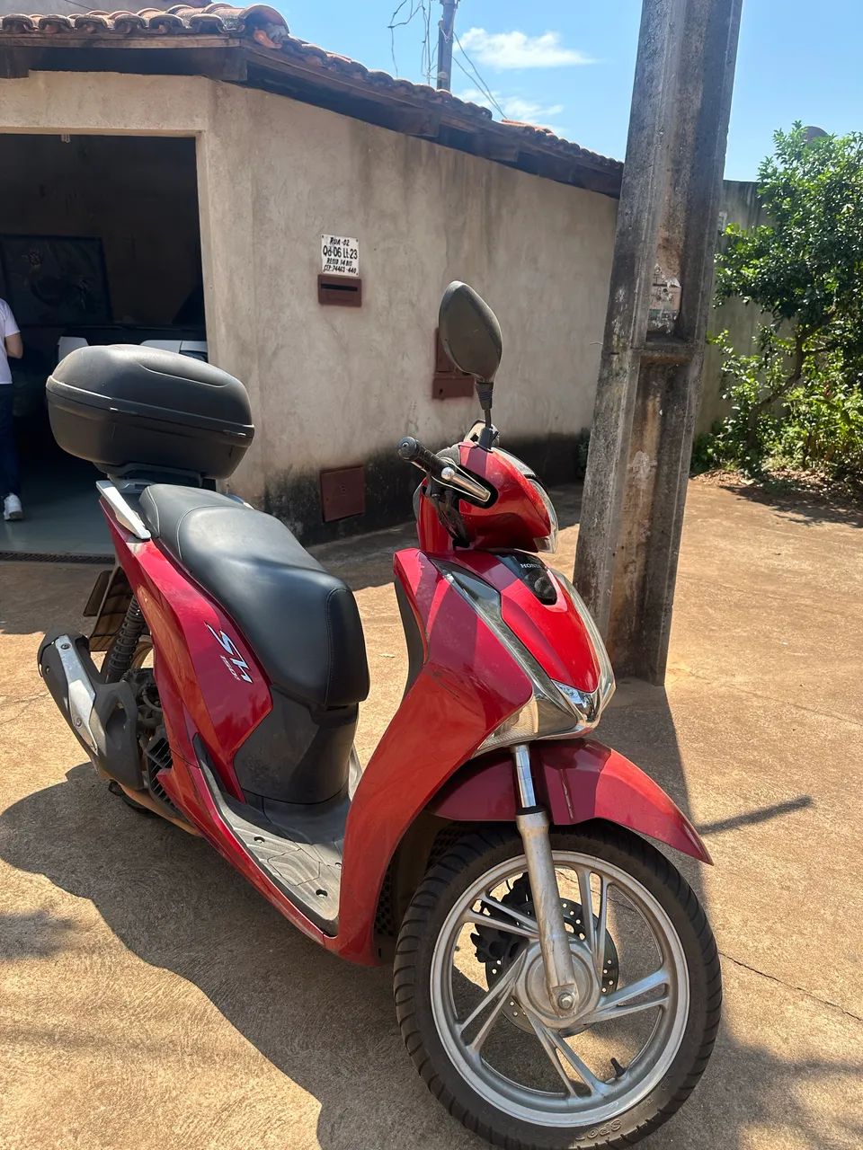 Venda de moto automática 
