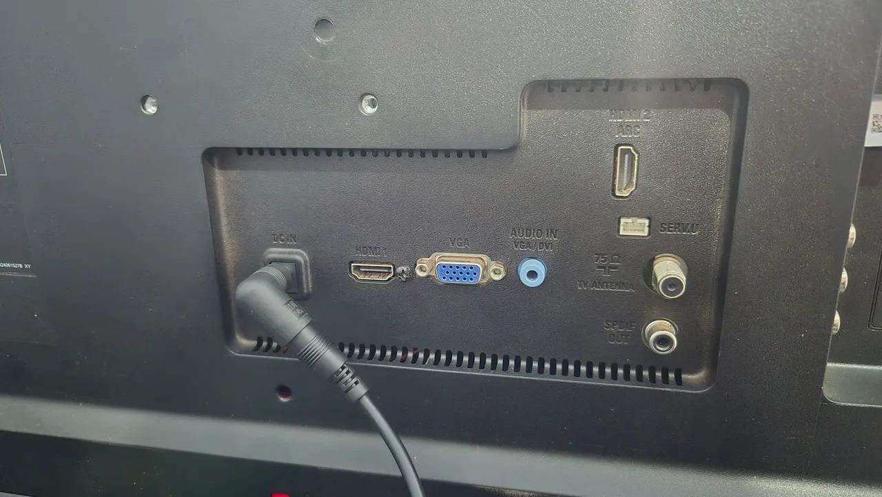 Monitor TV AOC 24 - Foto 2