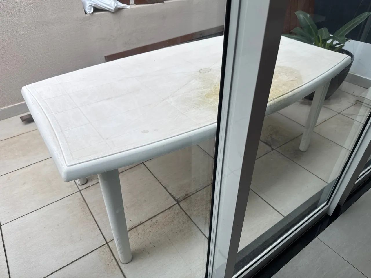 Mesa Grosfillex Premium