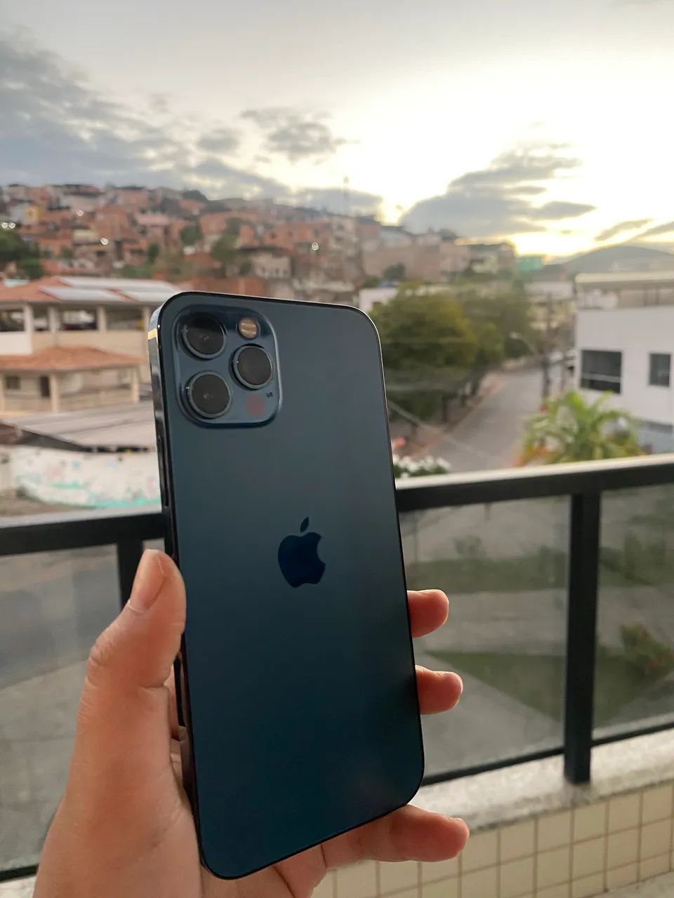 iPhone 12 Pro 128g 1750 - Foto 4
