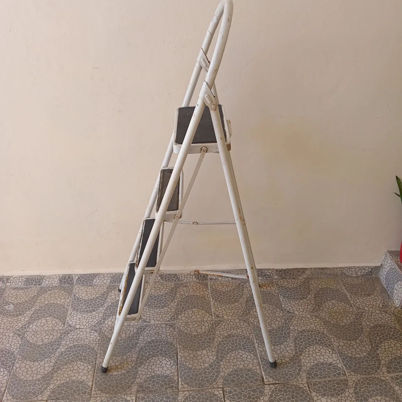 Escada 4 degraus!  - Foto 4