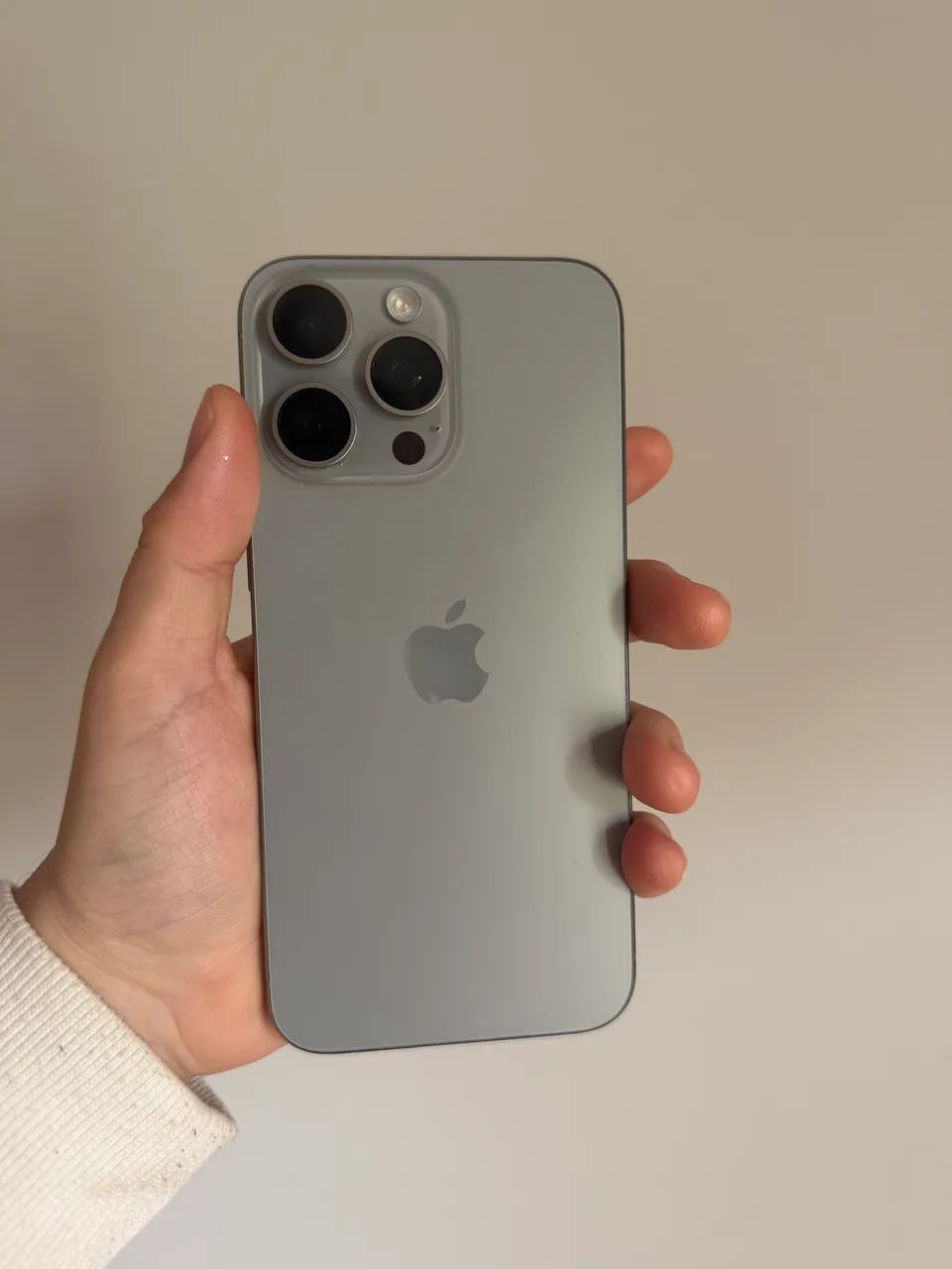 iPhone 15 Pro Max 256GB Titânio Celular - Foto 2