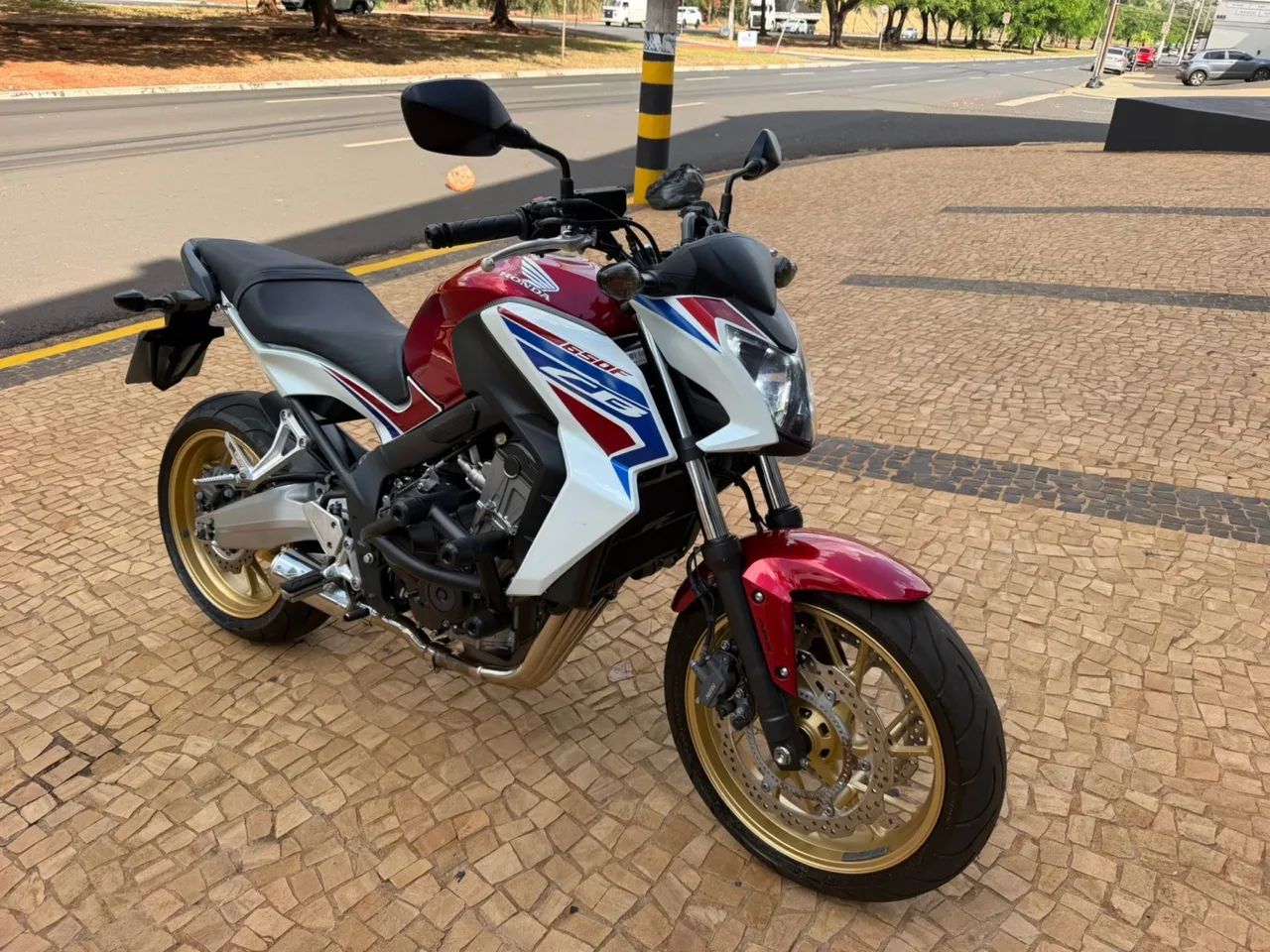 HONDA CB 650 F ABS - Foto 6