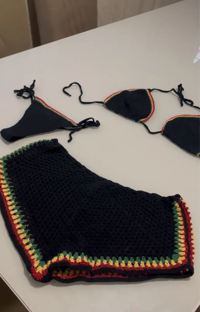 Conjunto de praia de crochê 