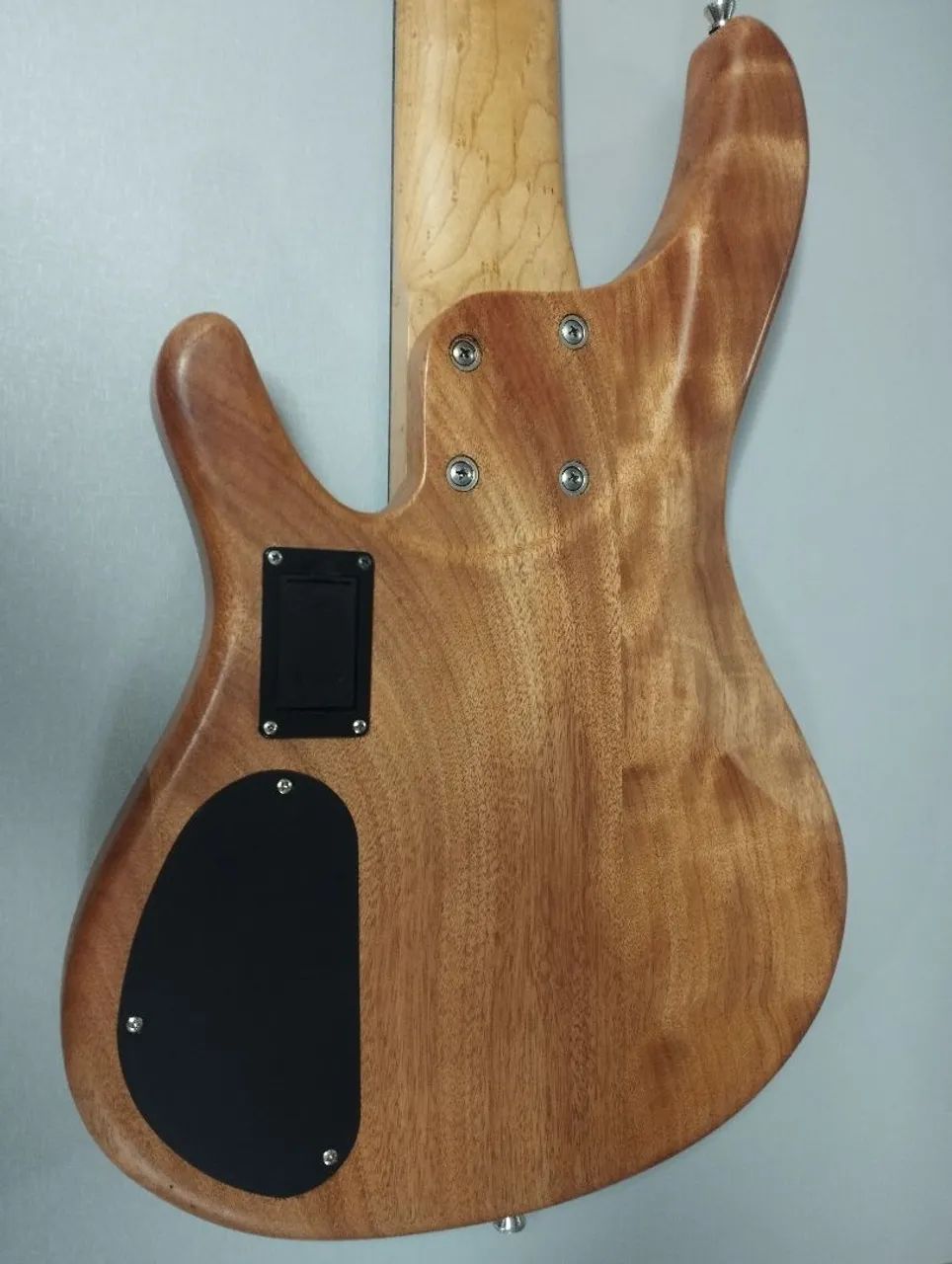 Contra Baixo Tagima 6 Cordas - Foto 3