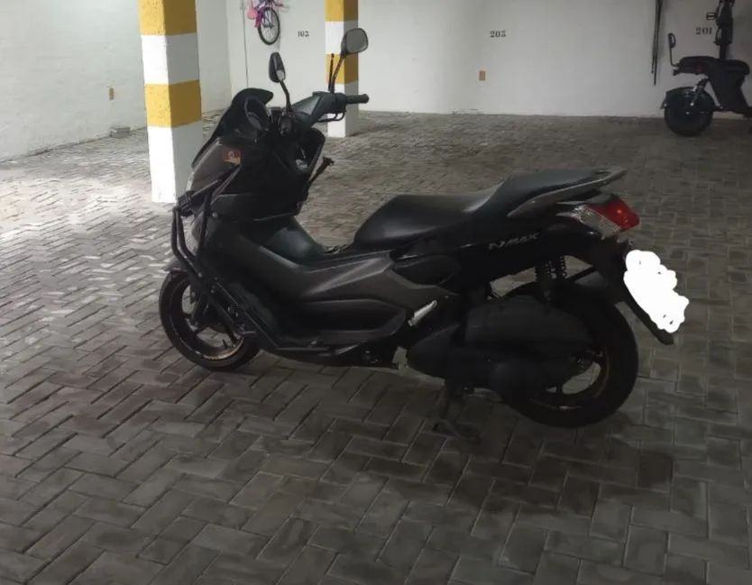 VENDO  NMAX 160 SEMI NOVA  - Foto 2