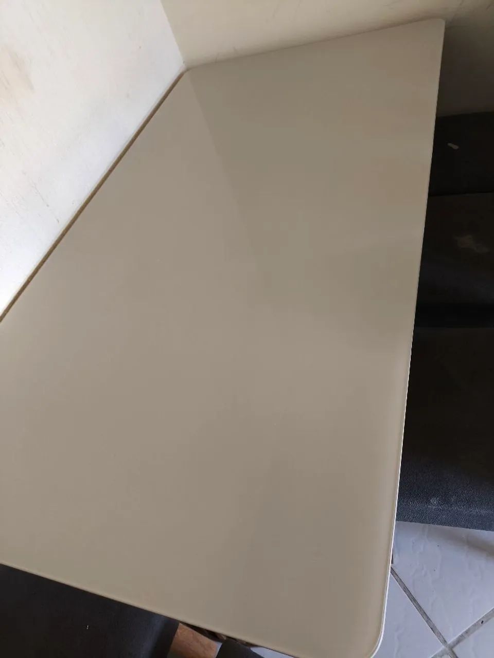 Vendo linda mesa com 6 cadeiras  - Foto 4