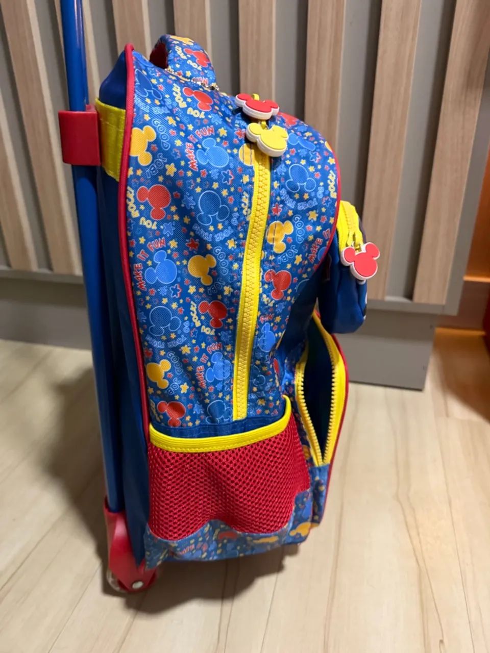 Mochila de rodinha Mickey - Foto 4
