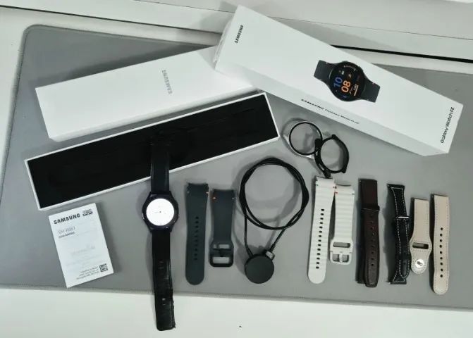 Galaxy Watch FE - smartwatch