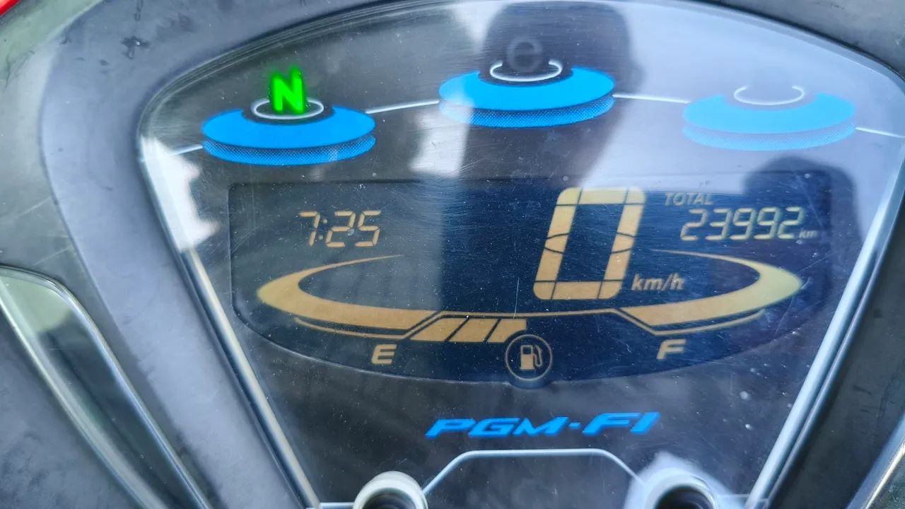 Honda Biz 125, 2022, única dona,  em excelente estado. - Foto 3