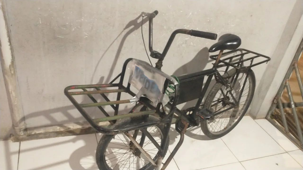 Bicicleta cargueira água e gas - Foto 2