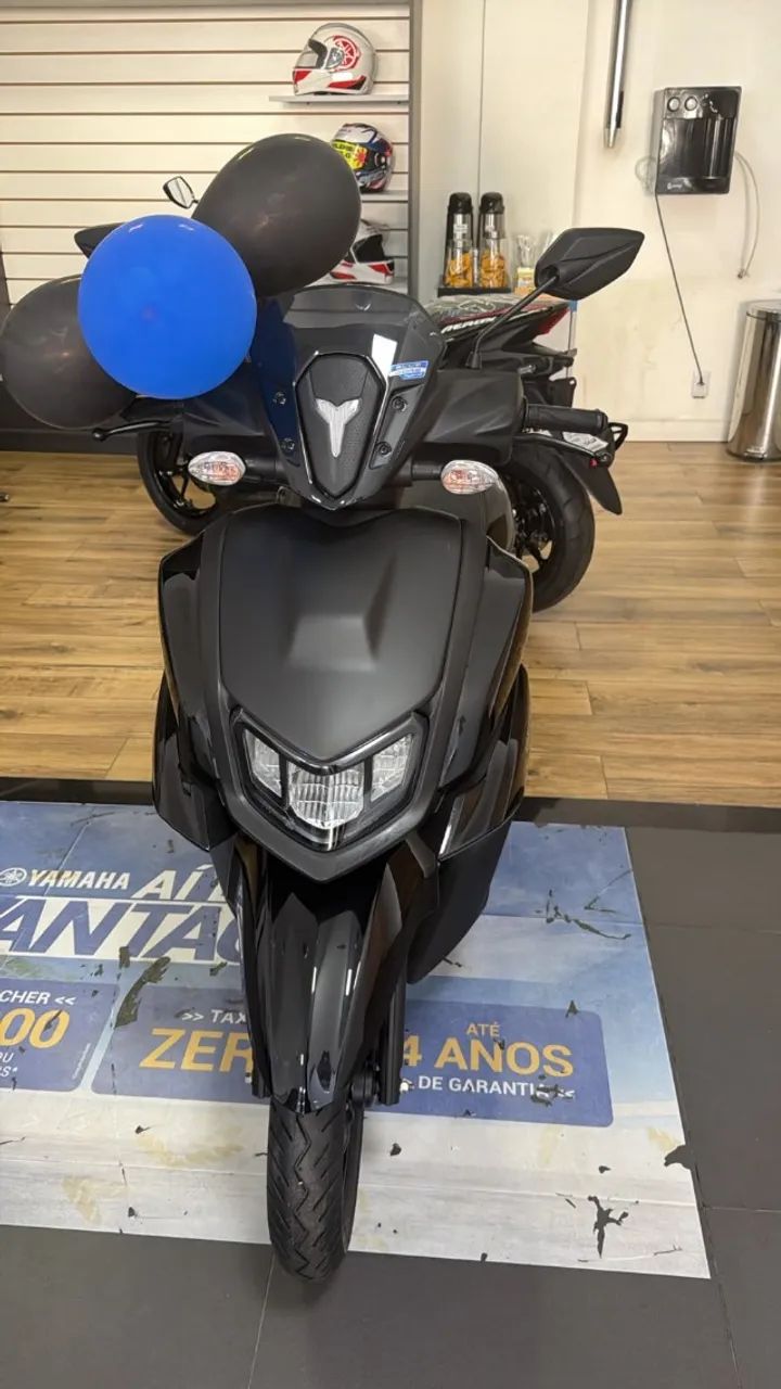 ZR - Foto 3