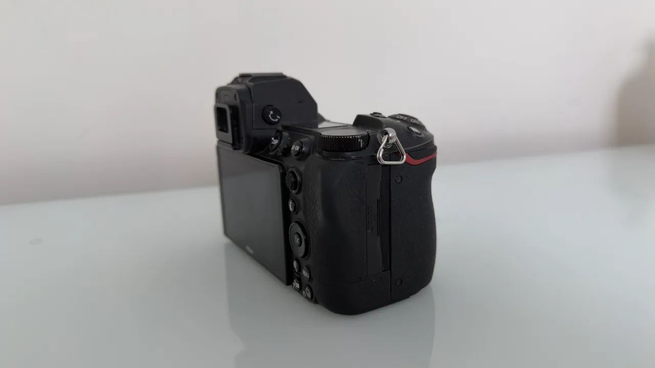 Vendo câmera Nikon Z6 II