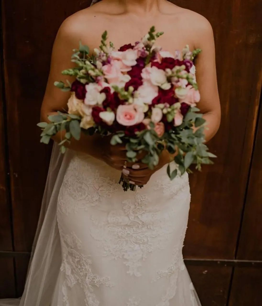 Vestido de noiva e véu  - Foto 2